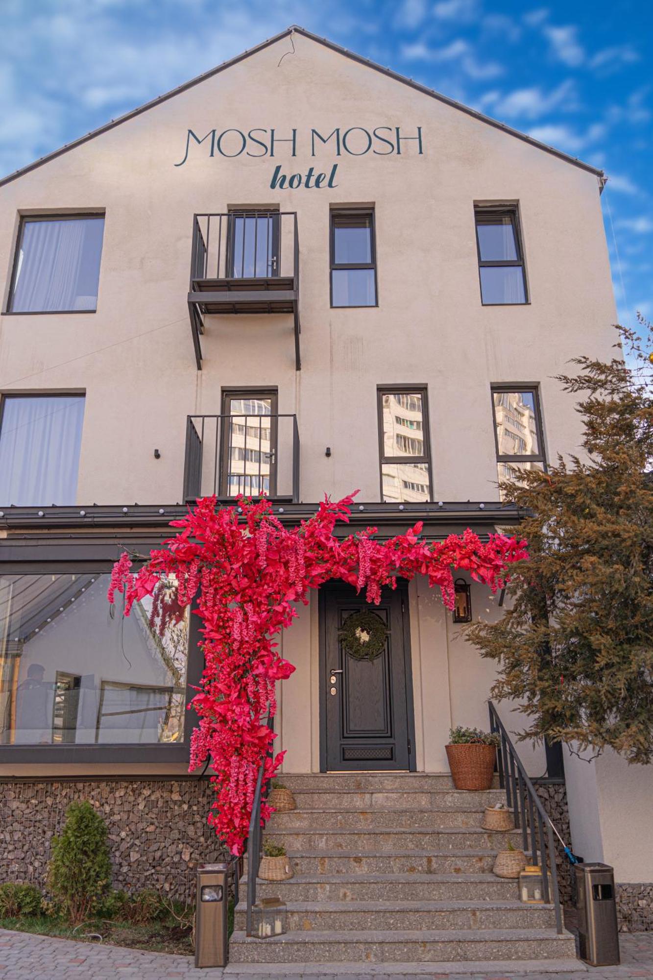 Mosh Mosh Boutique Hotel Алмати Екстер'єр фото